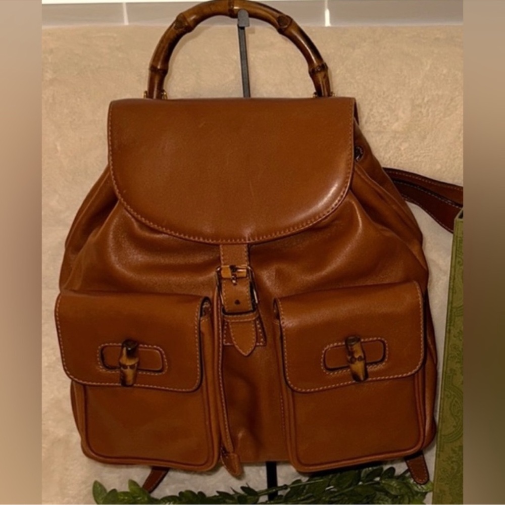 GUCCI Congac Brown supple leather bamboo Full size back pack clean/pristine